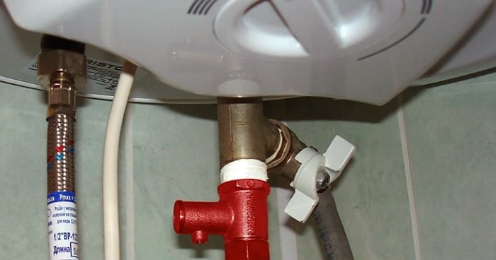 Предохранительный клапан электрического водонагревателя